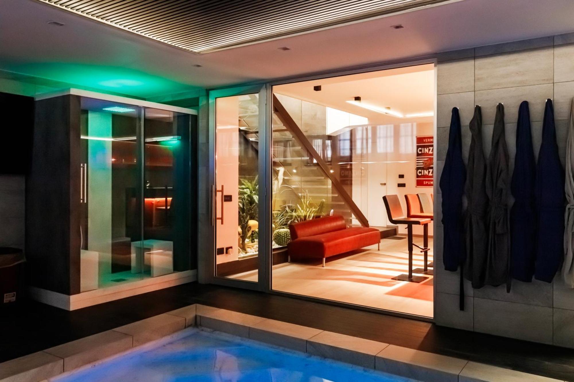 N18 Luxury Boutique With A Private Pool & Spa Mailand